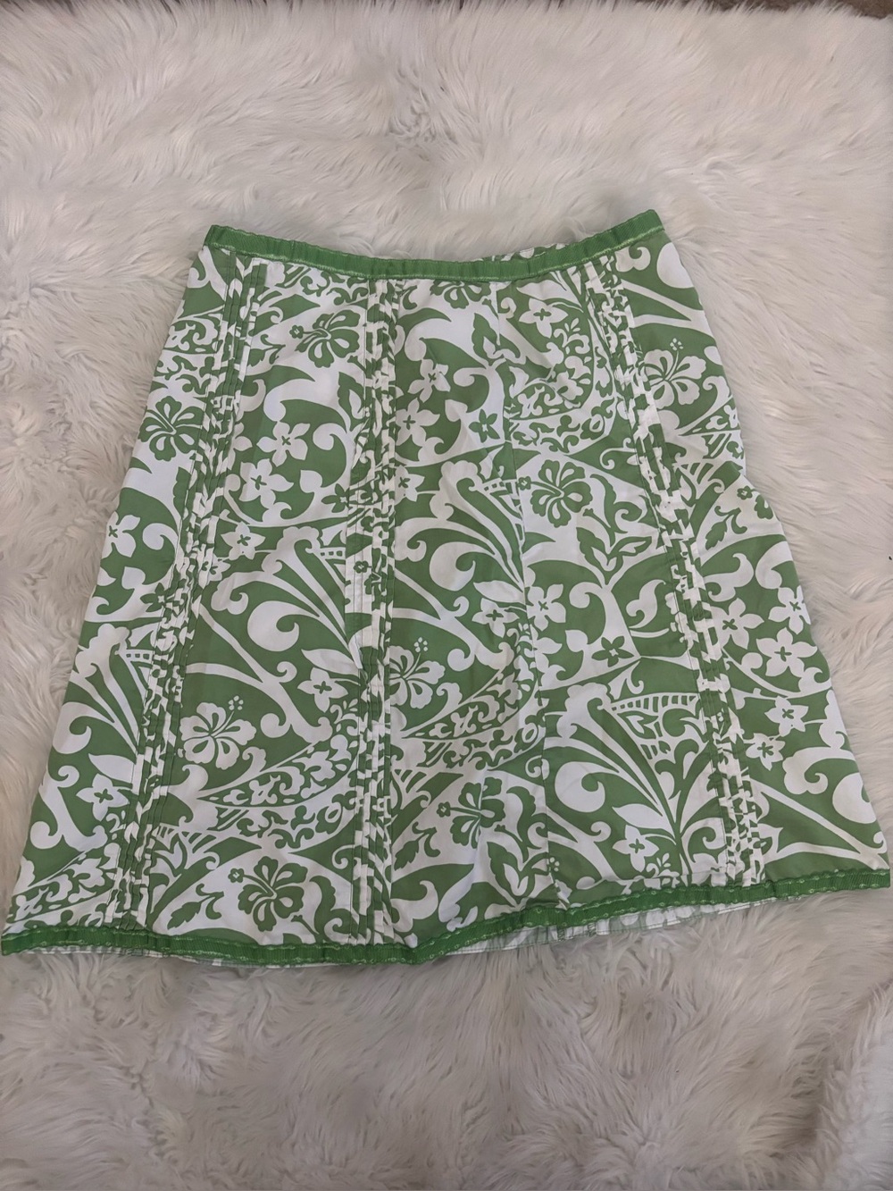 Old Navy Green and White Floral-Print Midi Skirt